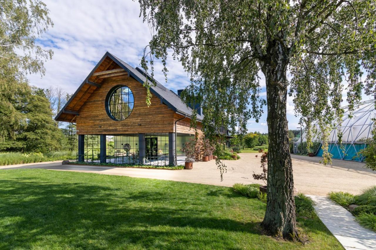 Karma House Goscienczyce Bed & Breakfast Grojec  Exterior photo
